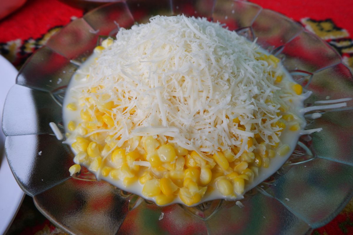 Dari Jagung Rebus ke Camilan Kekinian: Jagung Saus Keju Pisang